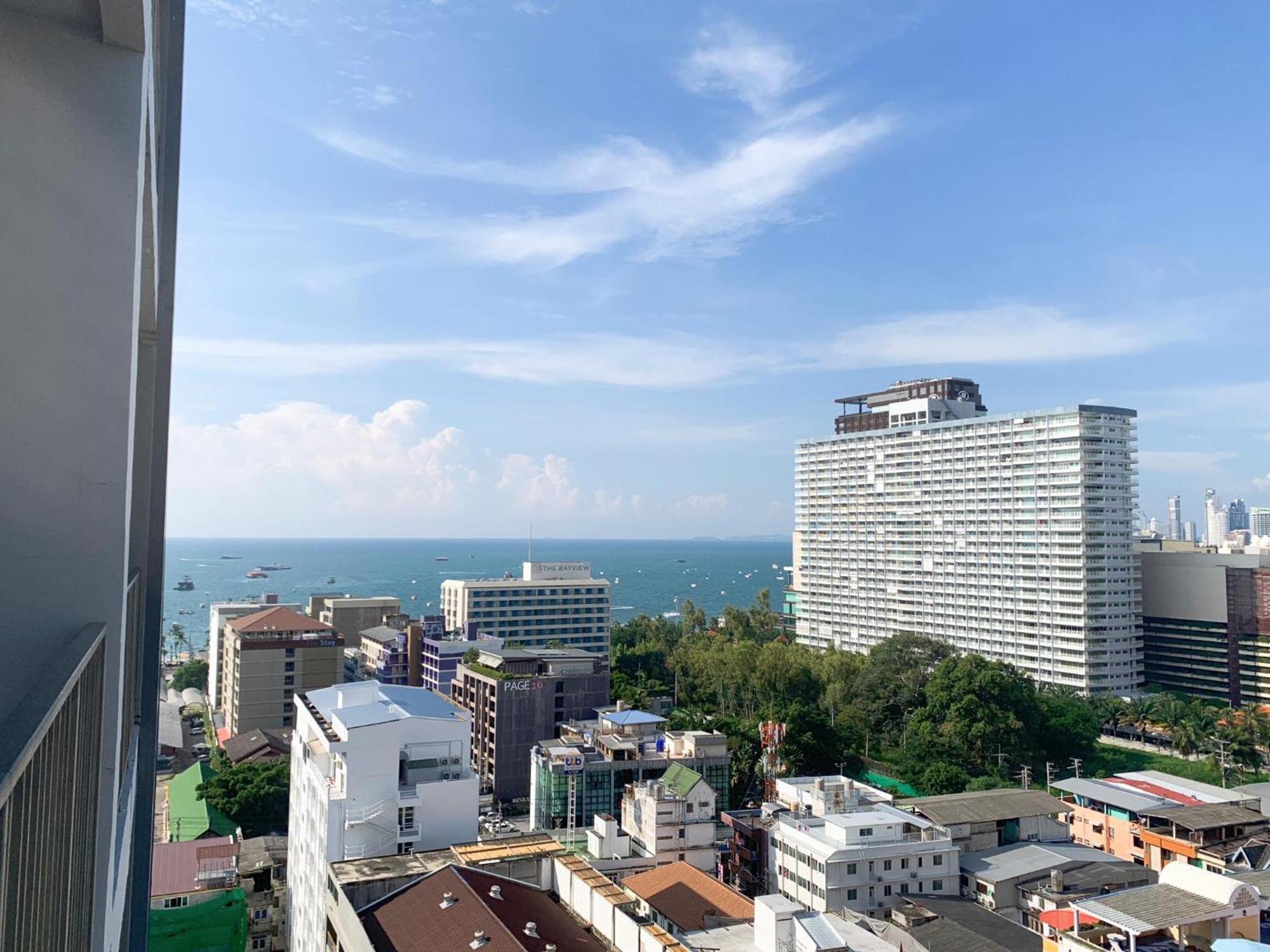 The Base Prime Leilighet Pattaya Eksteriør bilde
